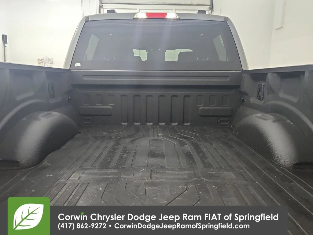 Used 2023 Gray Ford XLT image 30