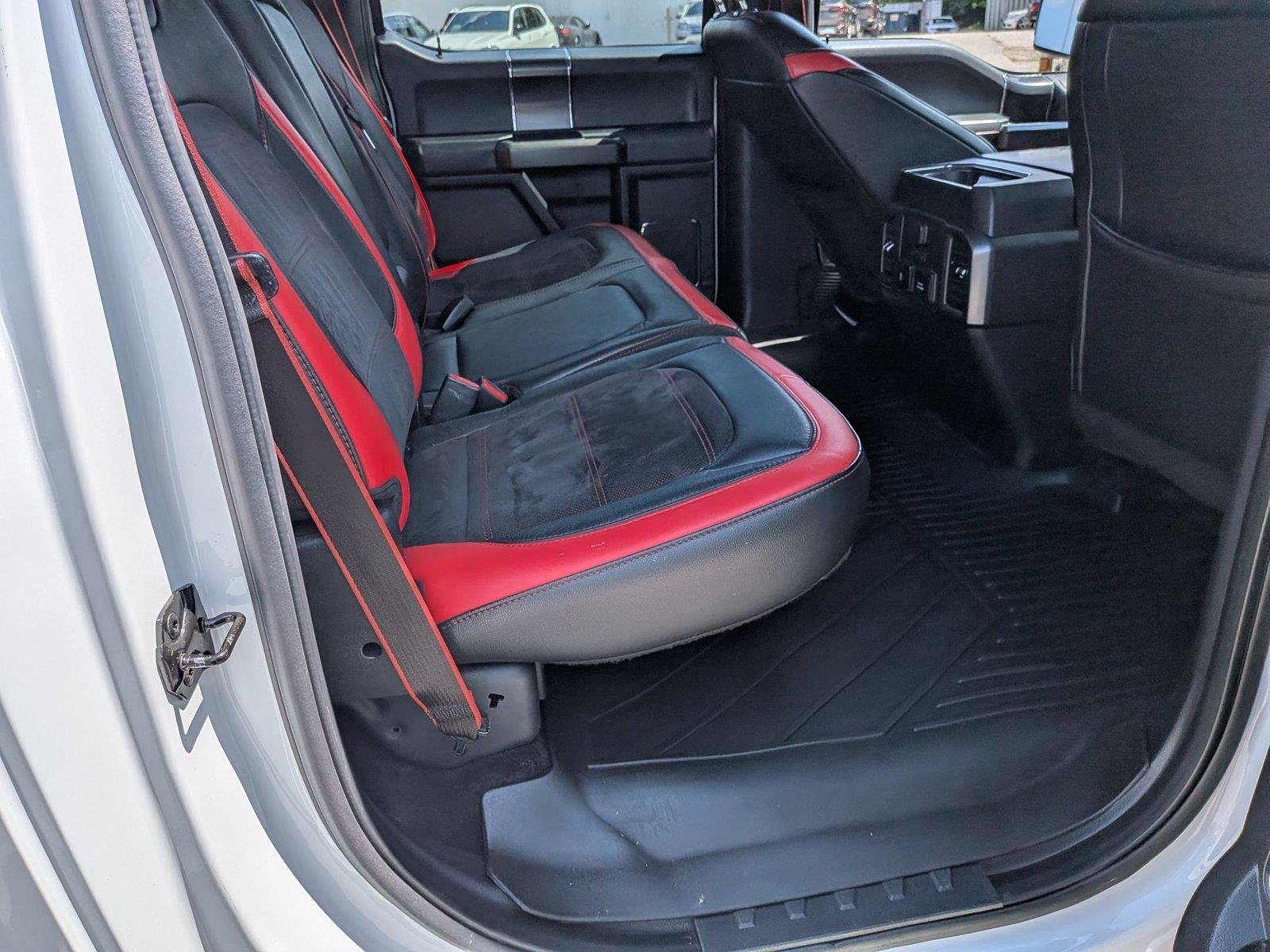 Used 2017 OXFORD WHITE FORD  image 35
