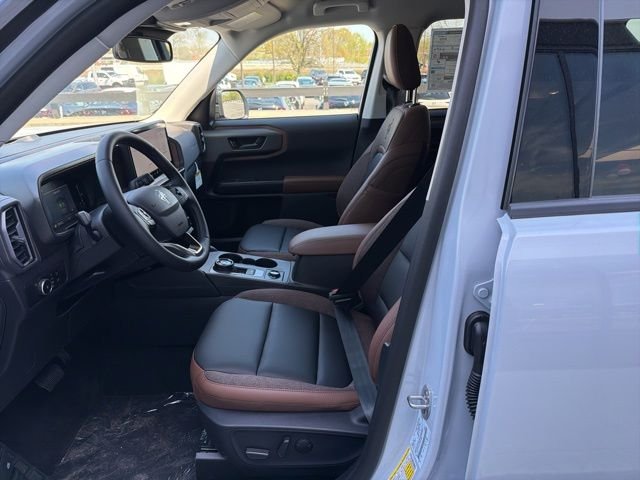 New 2026 Space White Metallic Ford Outer Banks® image 12