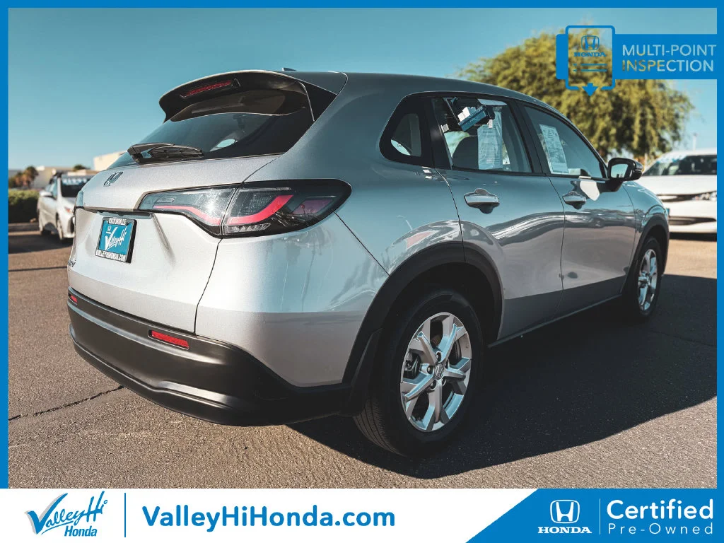 Certified Used 2025 Lunar Silver Metallic Honda AWD LX image 8