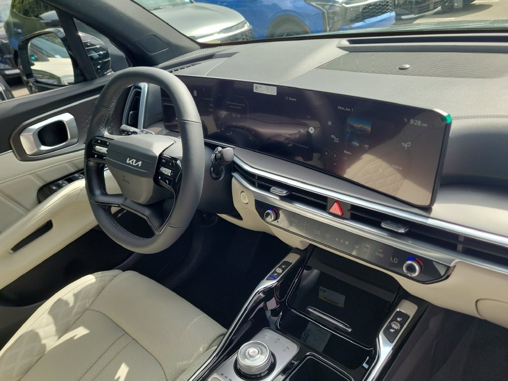 New 2026 Cityscape Green Kia X-Line SX Prestige AWD image 8