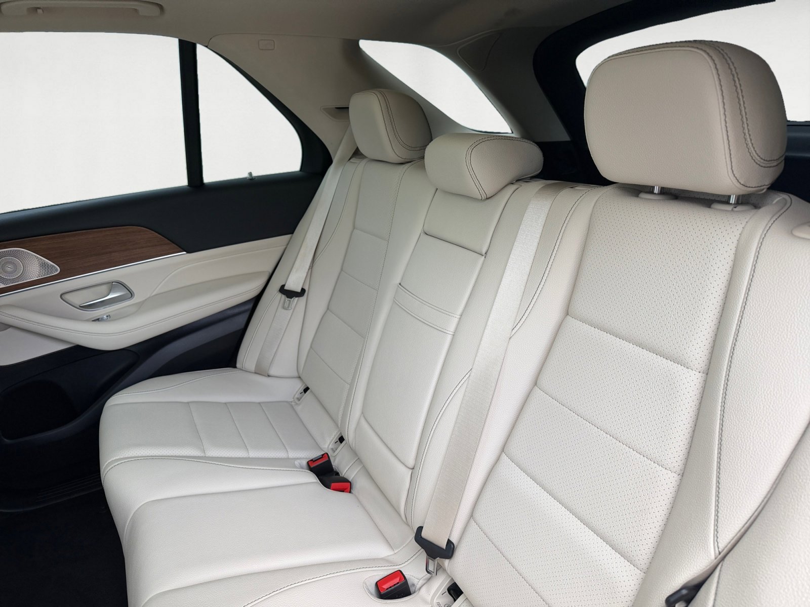 Used 2022 Polar White Mercedes-Benz GLE 350 image 13