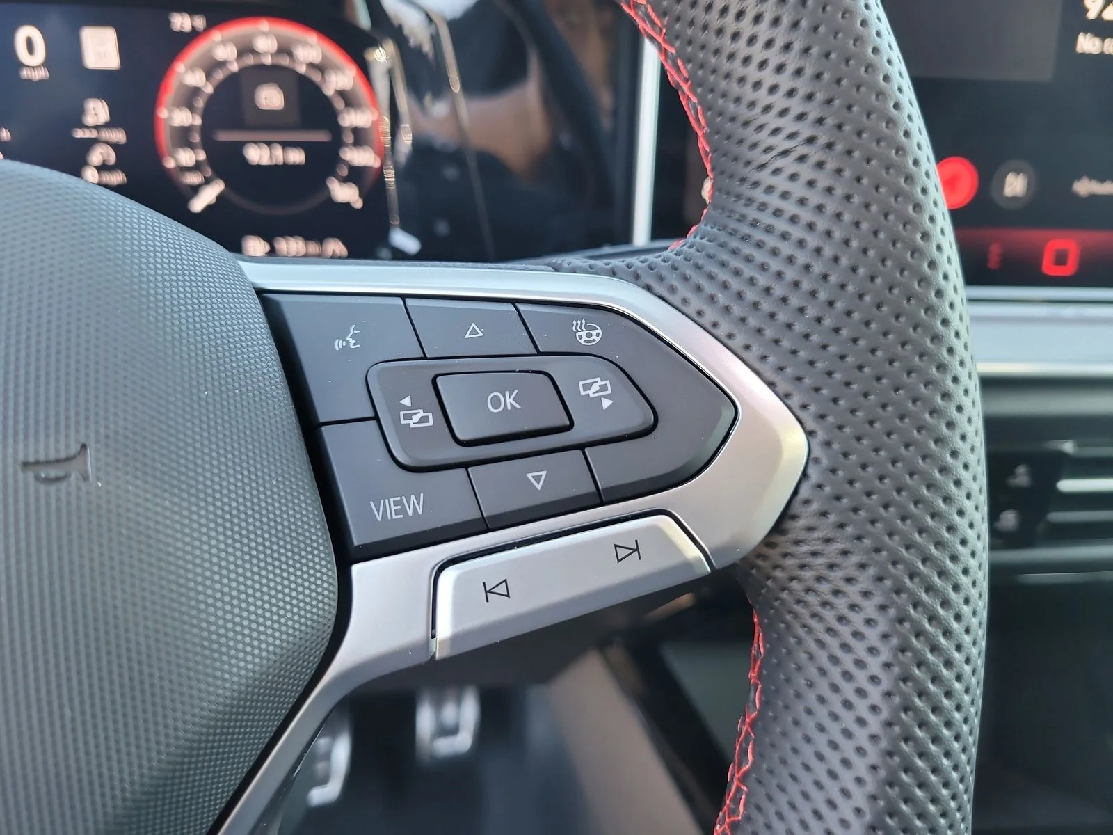 New 2026 Slate Blue Metallic Volkswagen 2.0T SE image 30