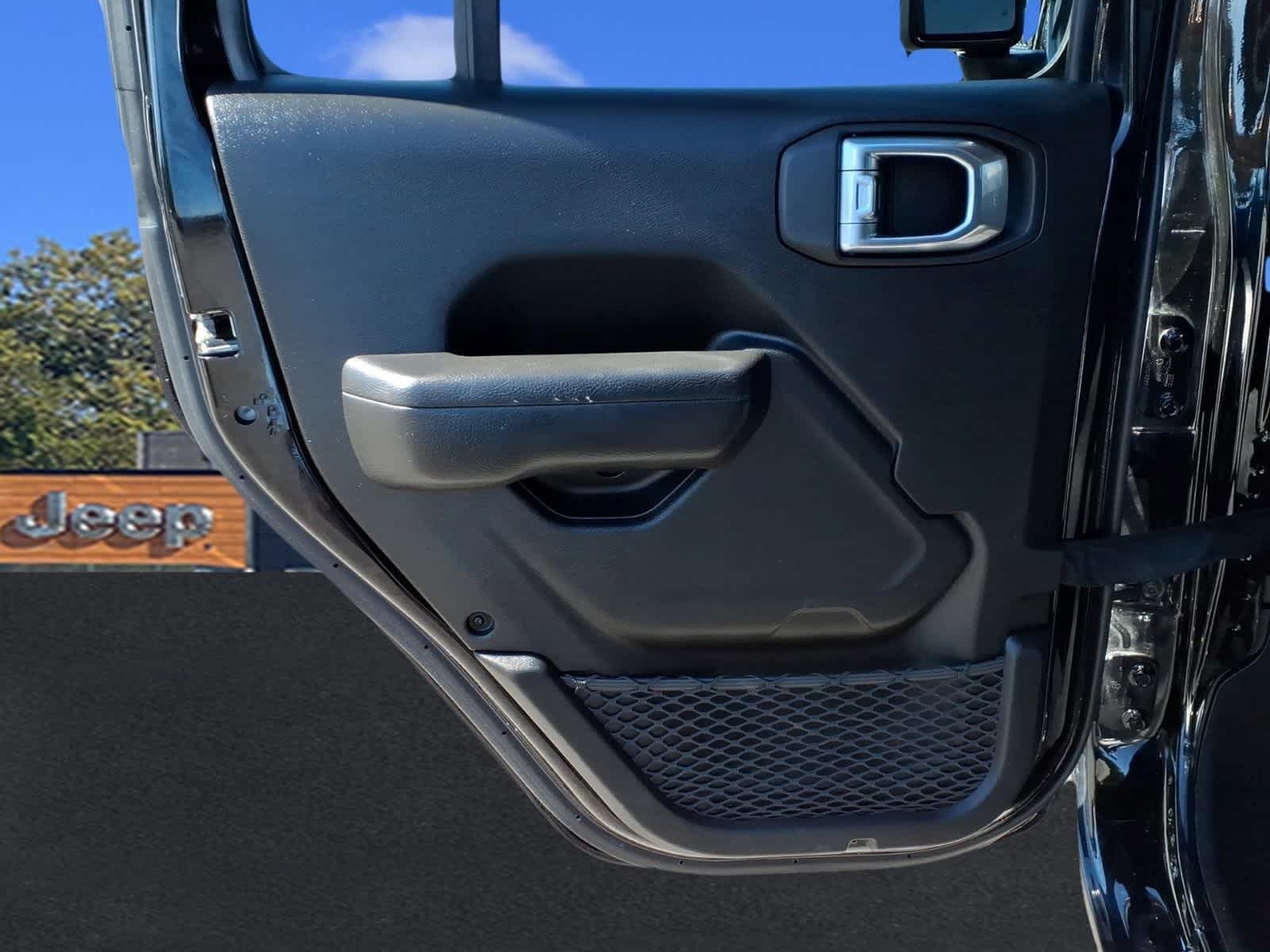 Used 2024 Black Clearcoat Jeep Sport S image 27