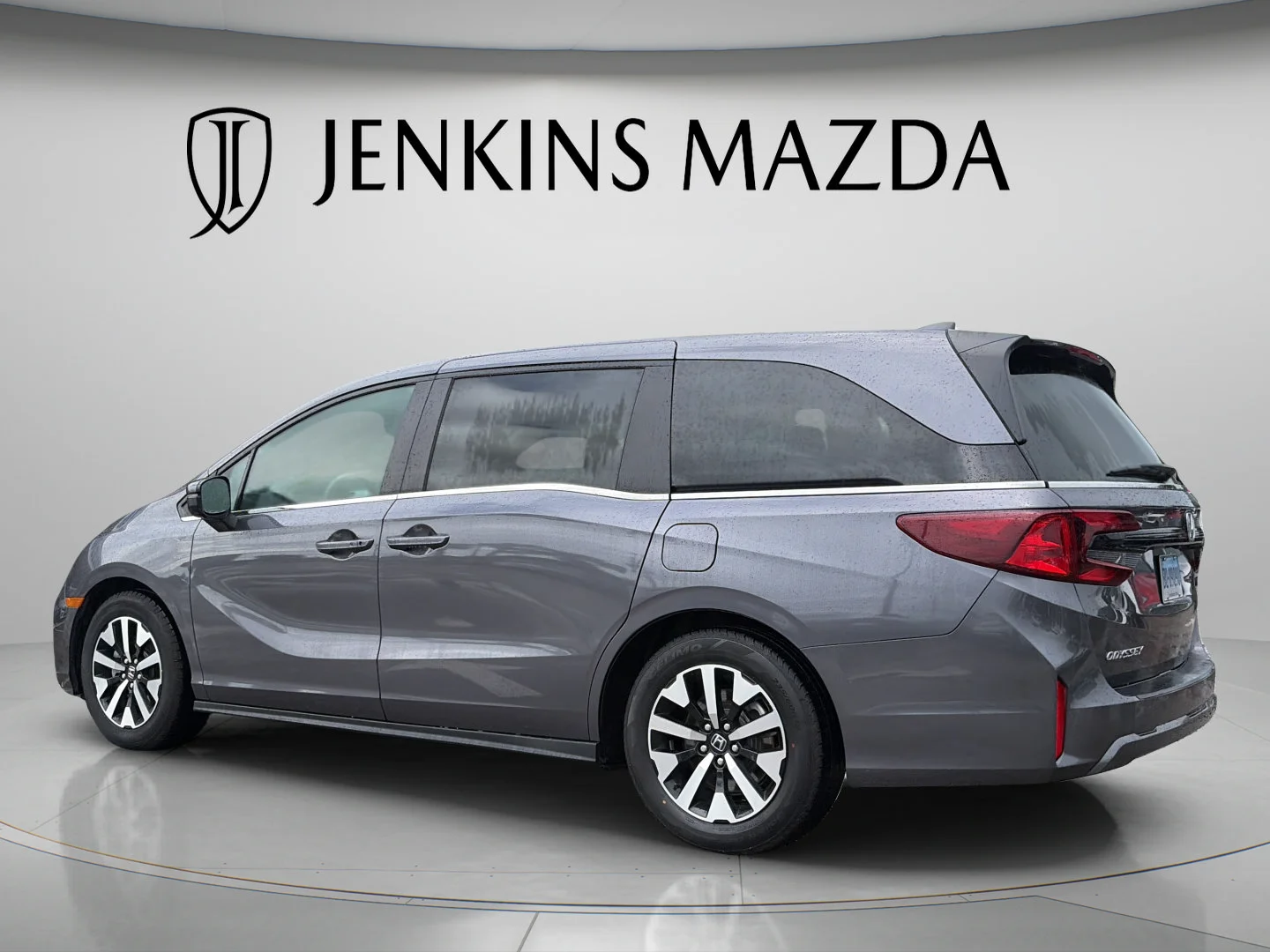 Used 2025 Gray Honda EX-L image 4
