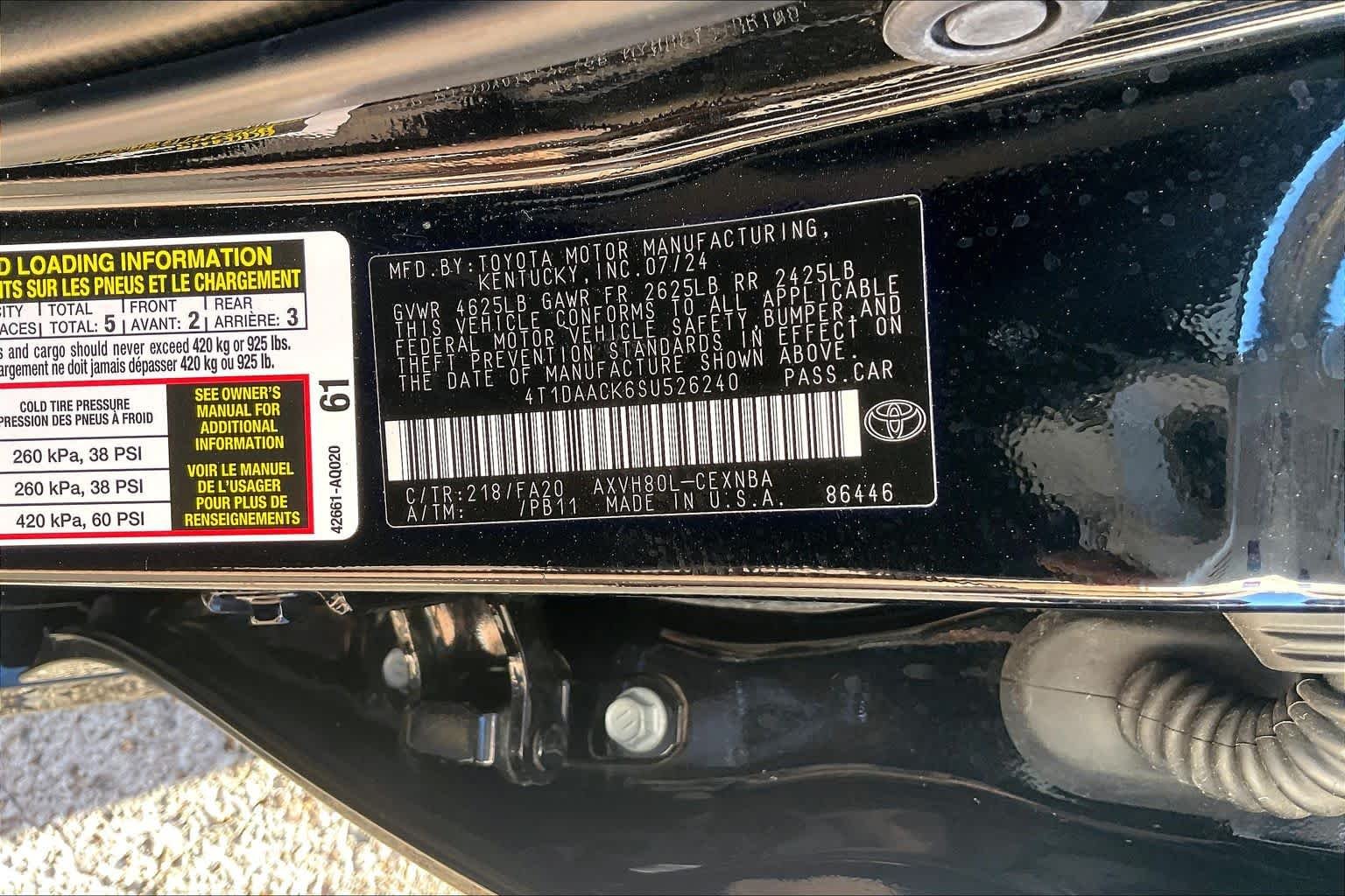 Used 2025 Midnight Black Metallic Toyota LE image 34