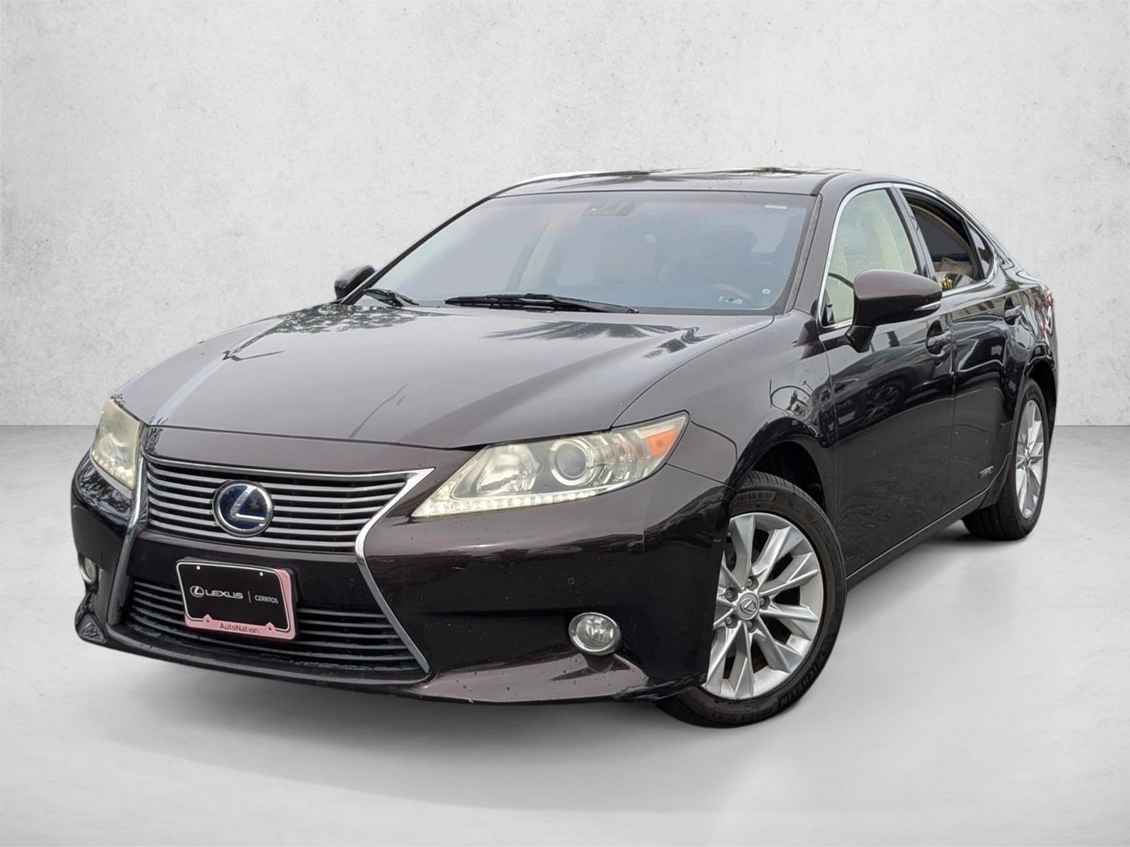 2013 Lexus ES 300h