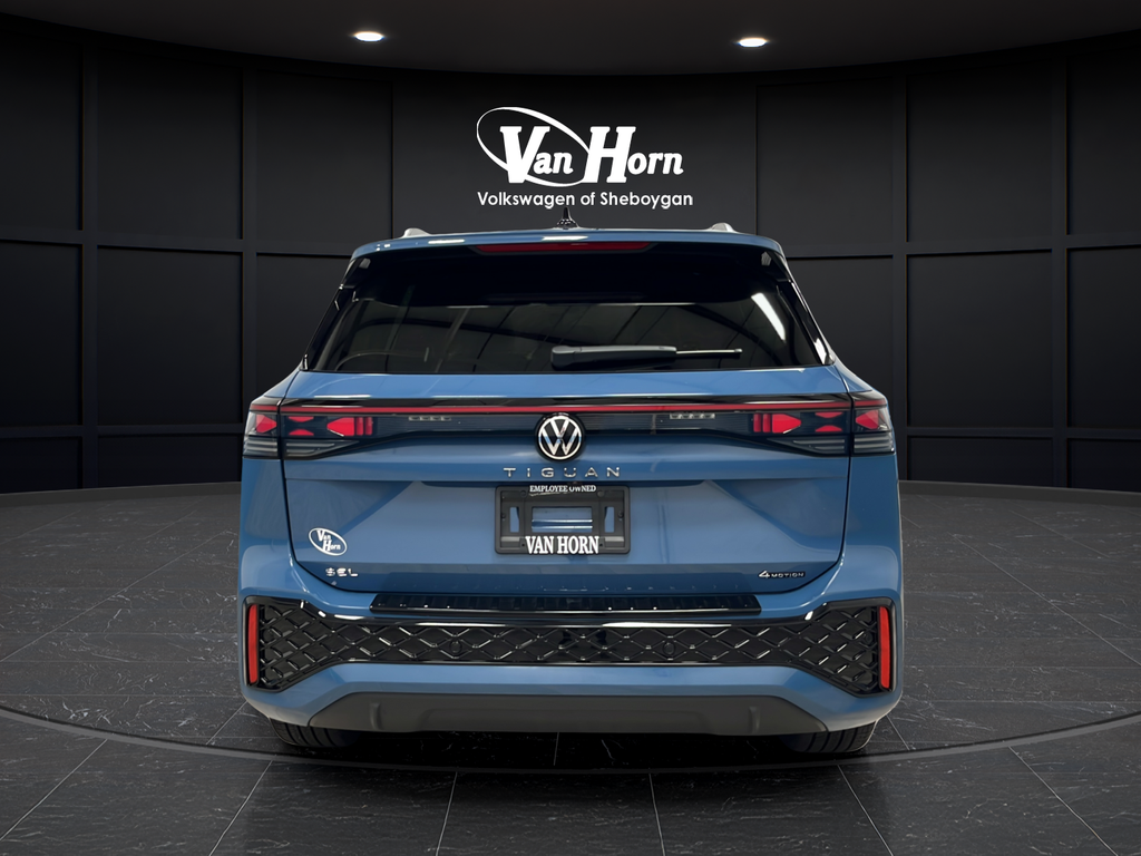 Used 2025 Blue Volkswagen 2.0T SEL R-Line image 6
