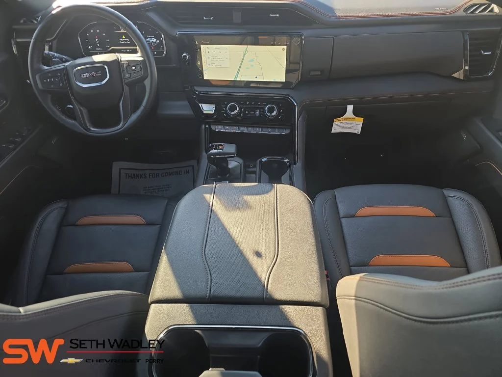 Used 2025 Onyx Black GMC AT4 image 9