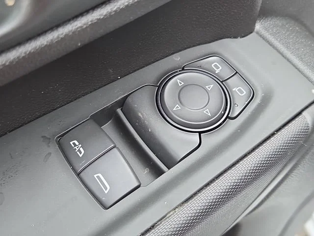 2026 GMC Sierra 3500HD Pro - Photo 19