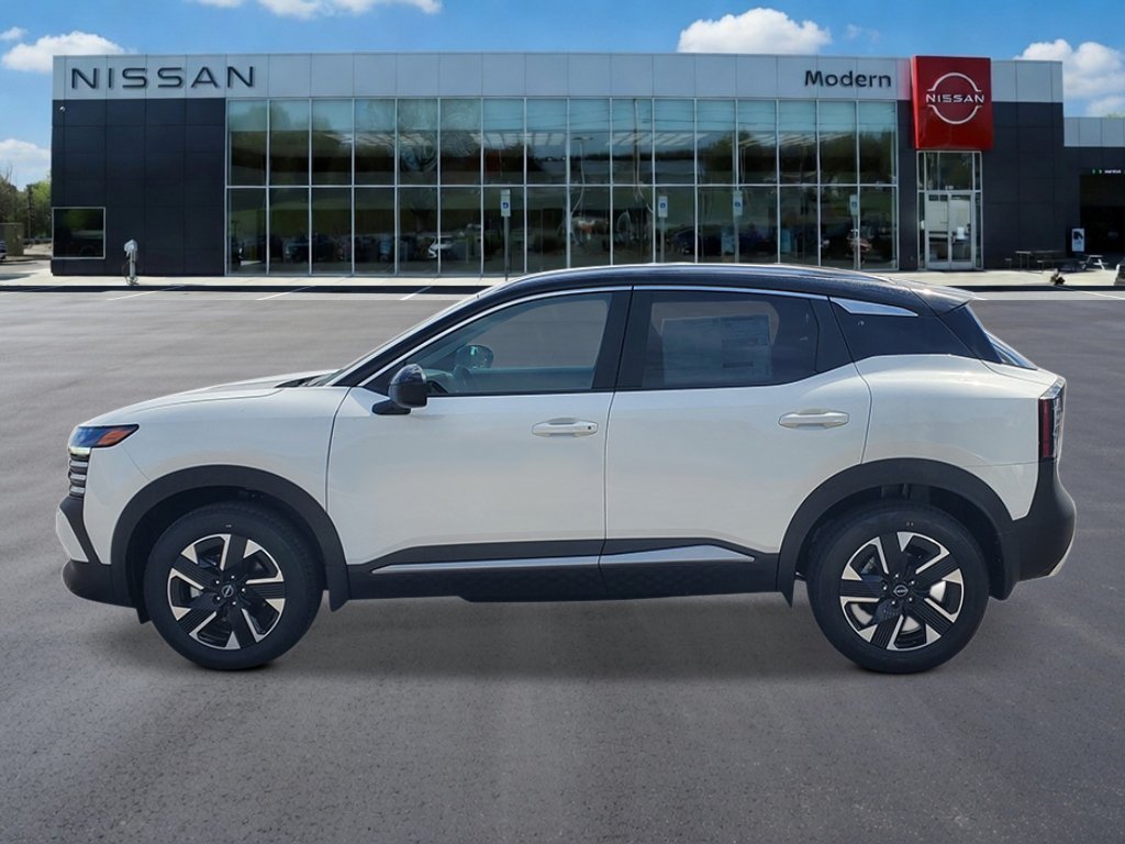 New 2026 Aspen White Tricoat/Super Black Nissan SV image 2