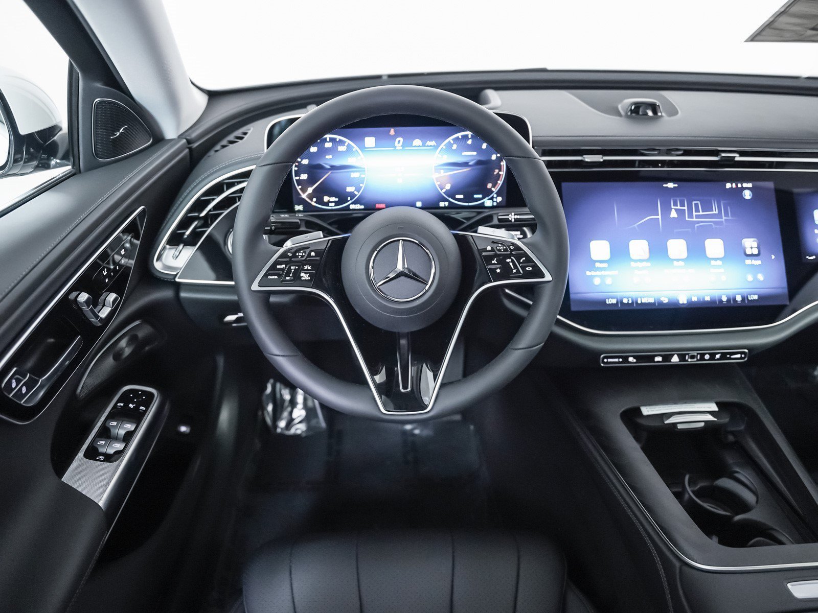 2026 Mercedes-Benz E-Class E350 - Photo 14