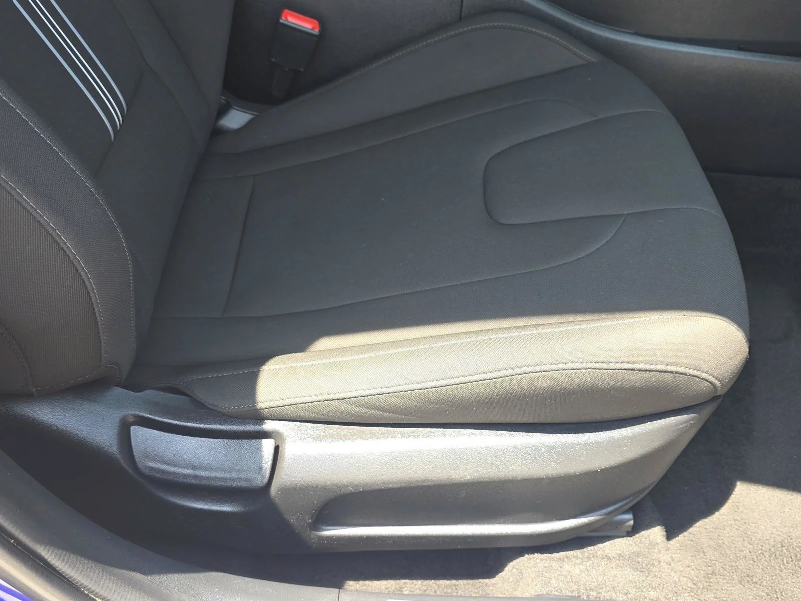 Used 2024 Intense Blue Hyundai SEL image 17