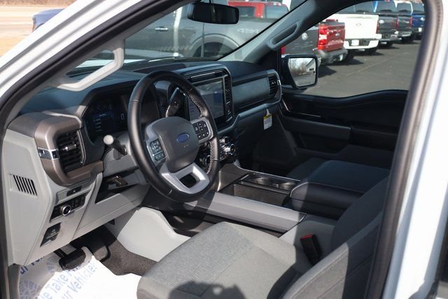 2025 Ford F-150 XLT - Photo 44