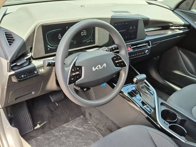 New 2026 Interstellar Gray Kia LX image 12