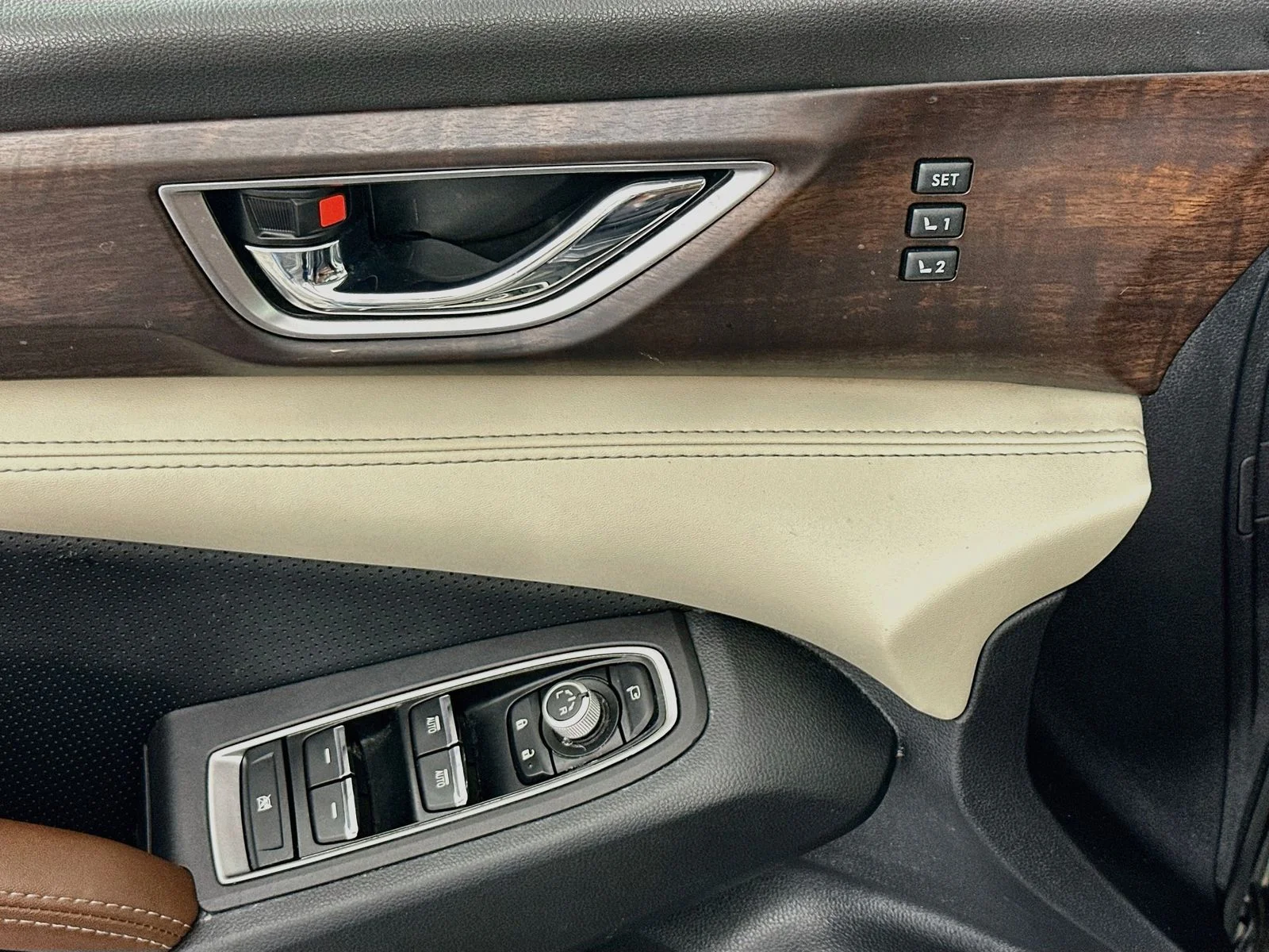Used 2021 Magnetite Gray Metallic Subaru Touring image 19