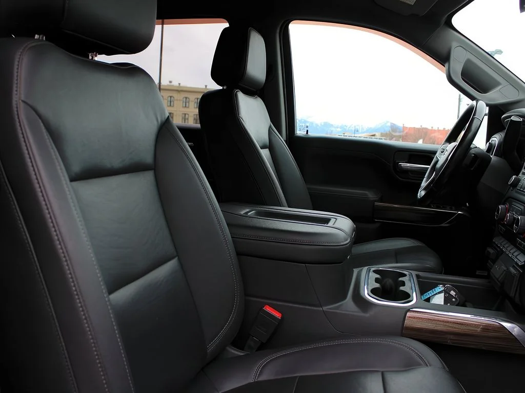 Used 2021 Summit White Chevrolet LT Trail Boss image 23
