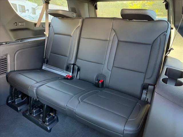 2026 GMC Yukon XL Denali - Photo 26