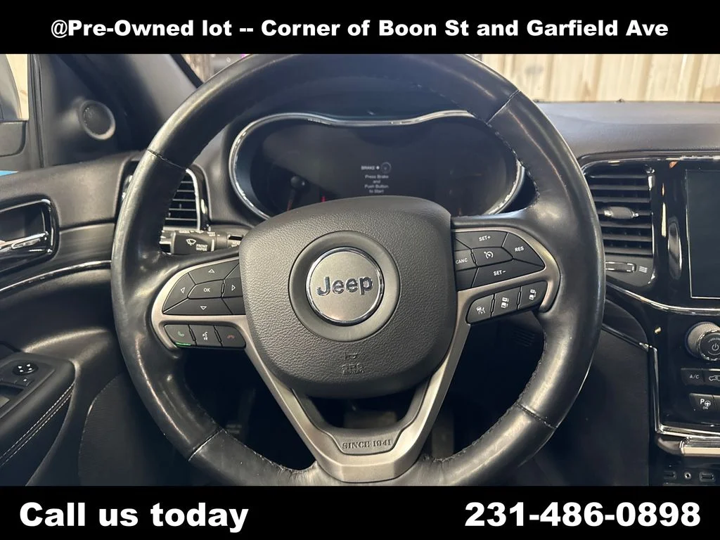 Used 2021 White Jeep Limited image 21