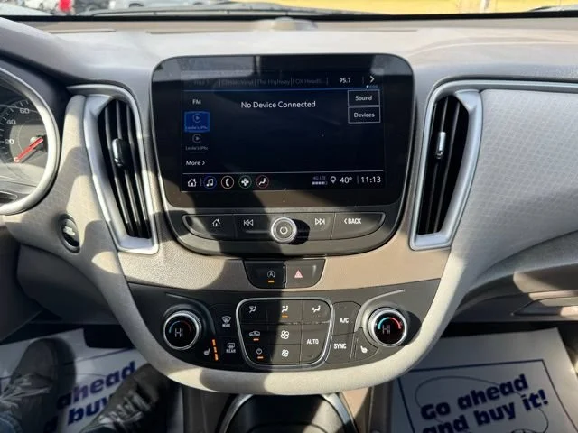 Used 2025 Summit White Chevrolet 1LT image 23