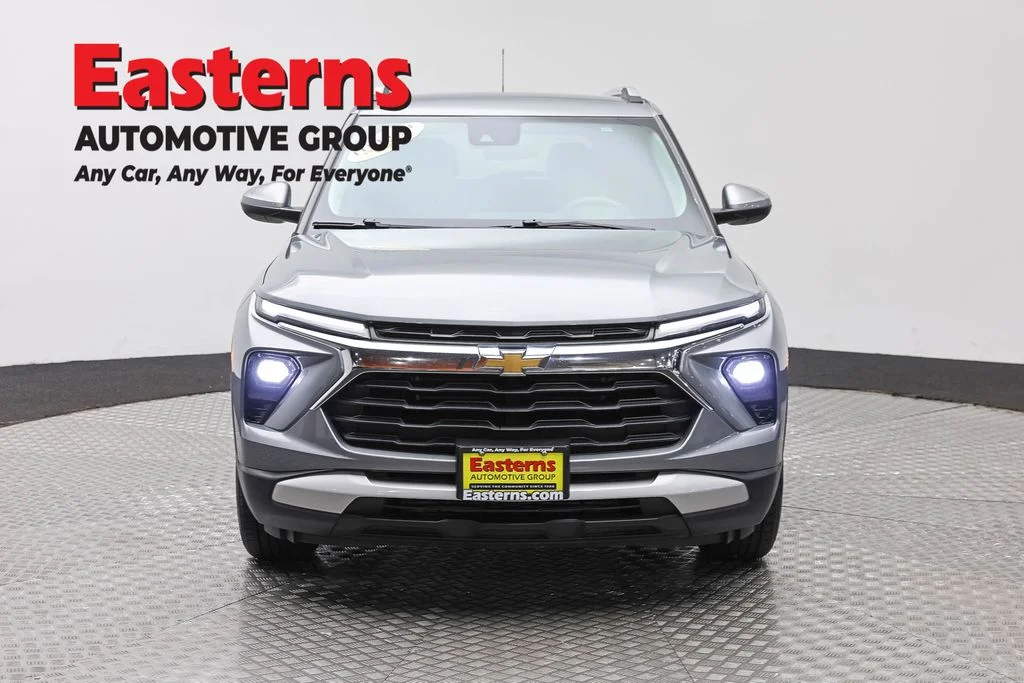 Used 2024 Gray Chevrolet LT image 2