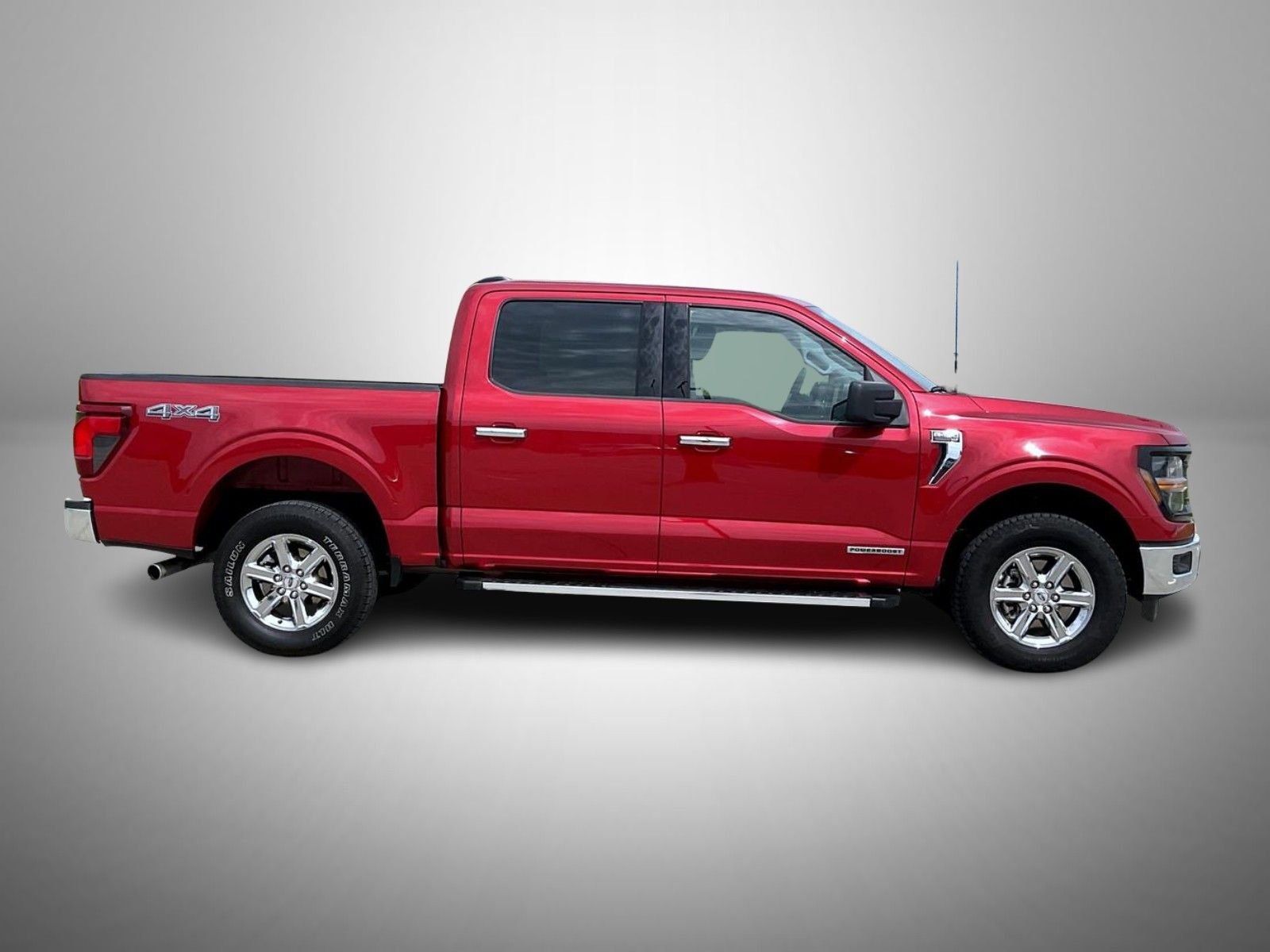 Used 2025 Red Ford XLT image 4