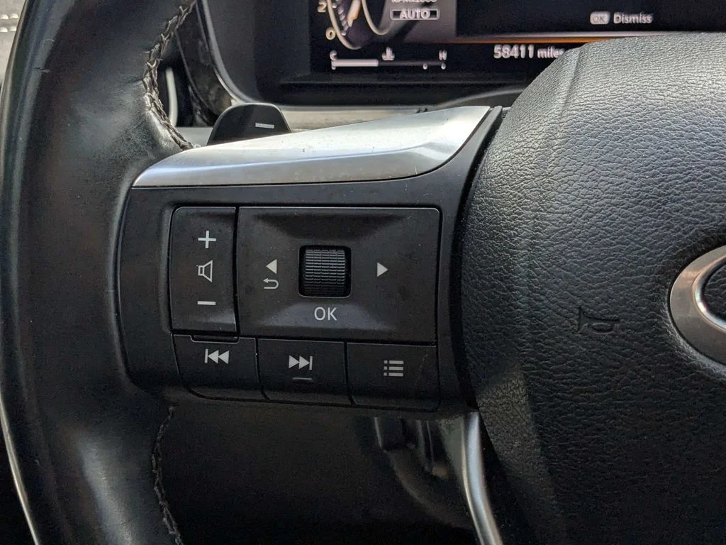Used 2023 Gray INFINITI Sensory image 22