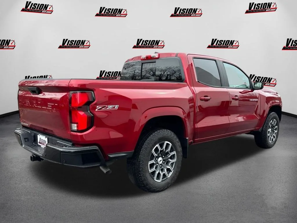 Used 2023 Red Chevrolet Z71 image 5