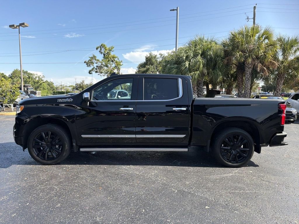 Used 2024 Black Chevrolet High Country image 8