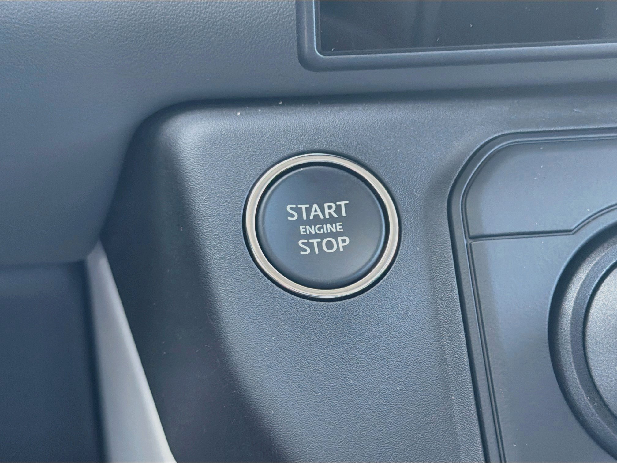 New 2026 Borasco Grey Land Rover X-Dynamic SE image 37