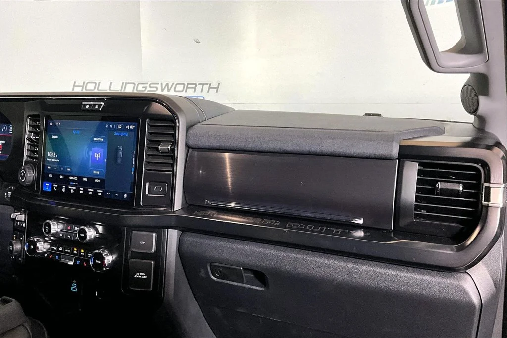 Certified Used 2026 Oxford White Ford Lariat image 12