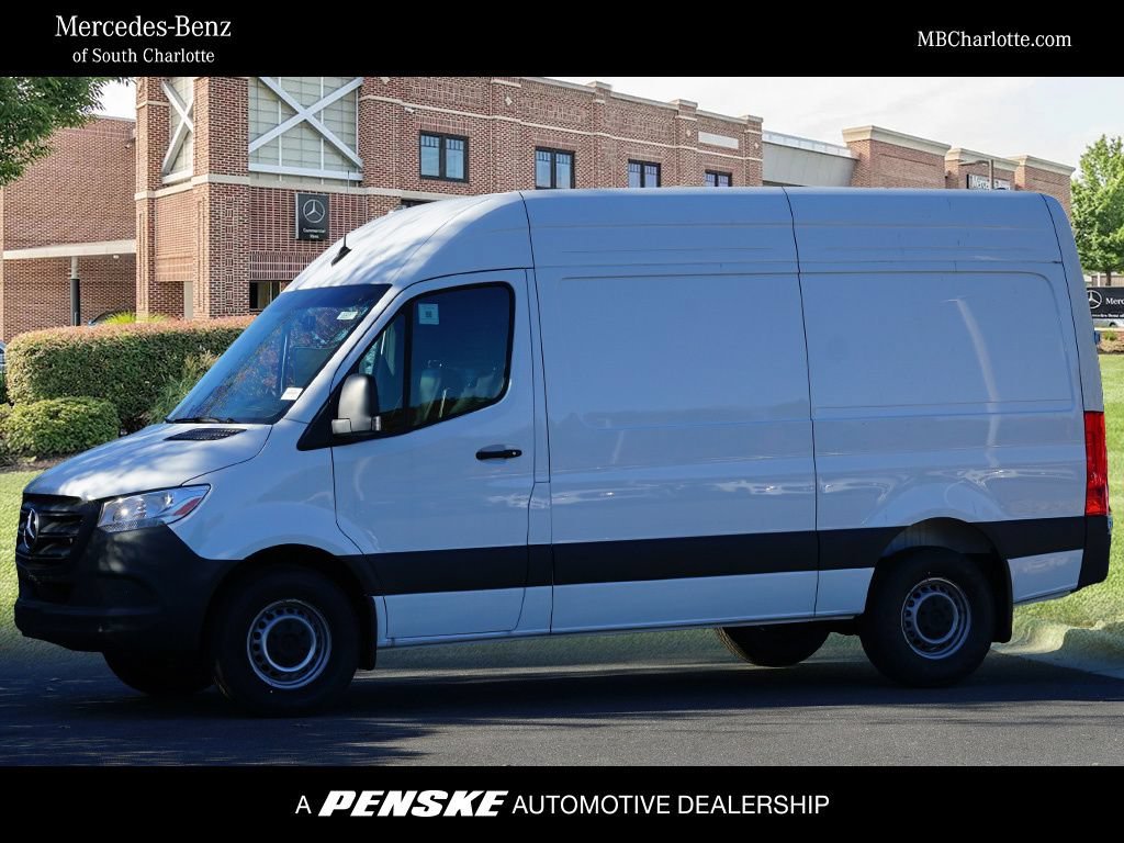 New 2025 Arctic White Mercedes-Benz  image 1