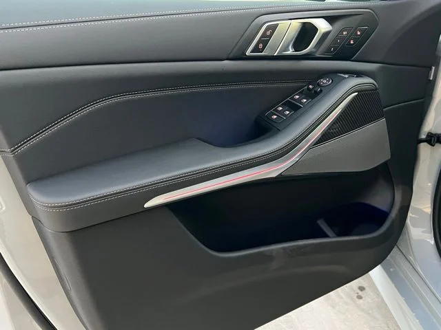 New 2026 Brooklyn Grey Metallic BMW M60i image 22