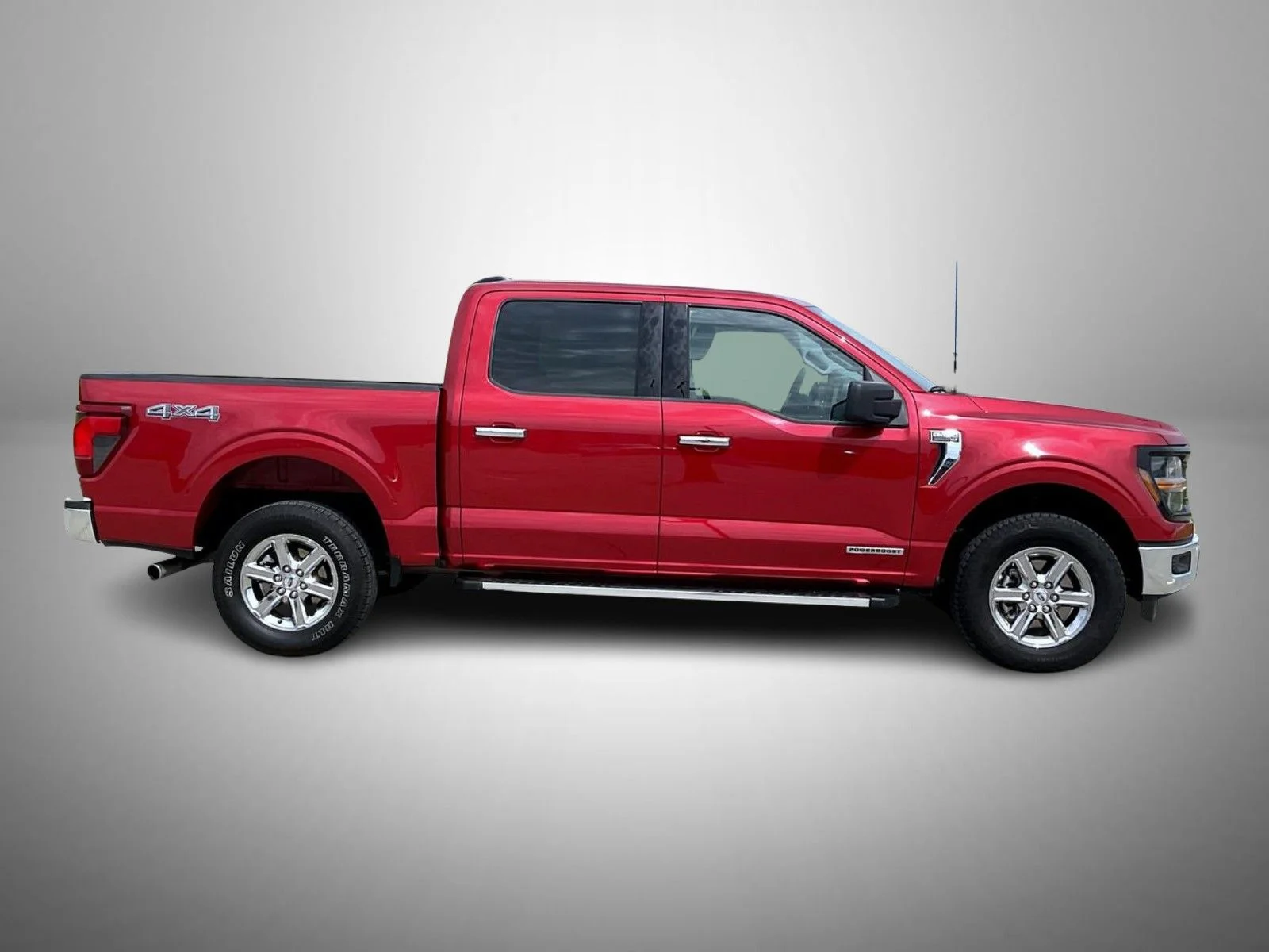 Used 2025 Red Ford XLT image 4