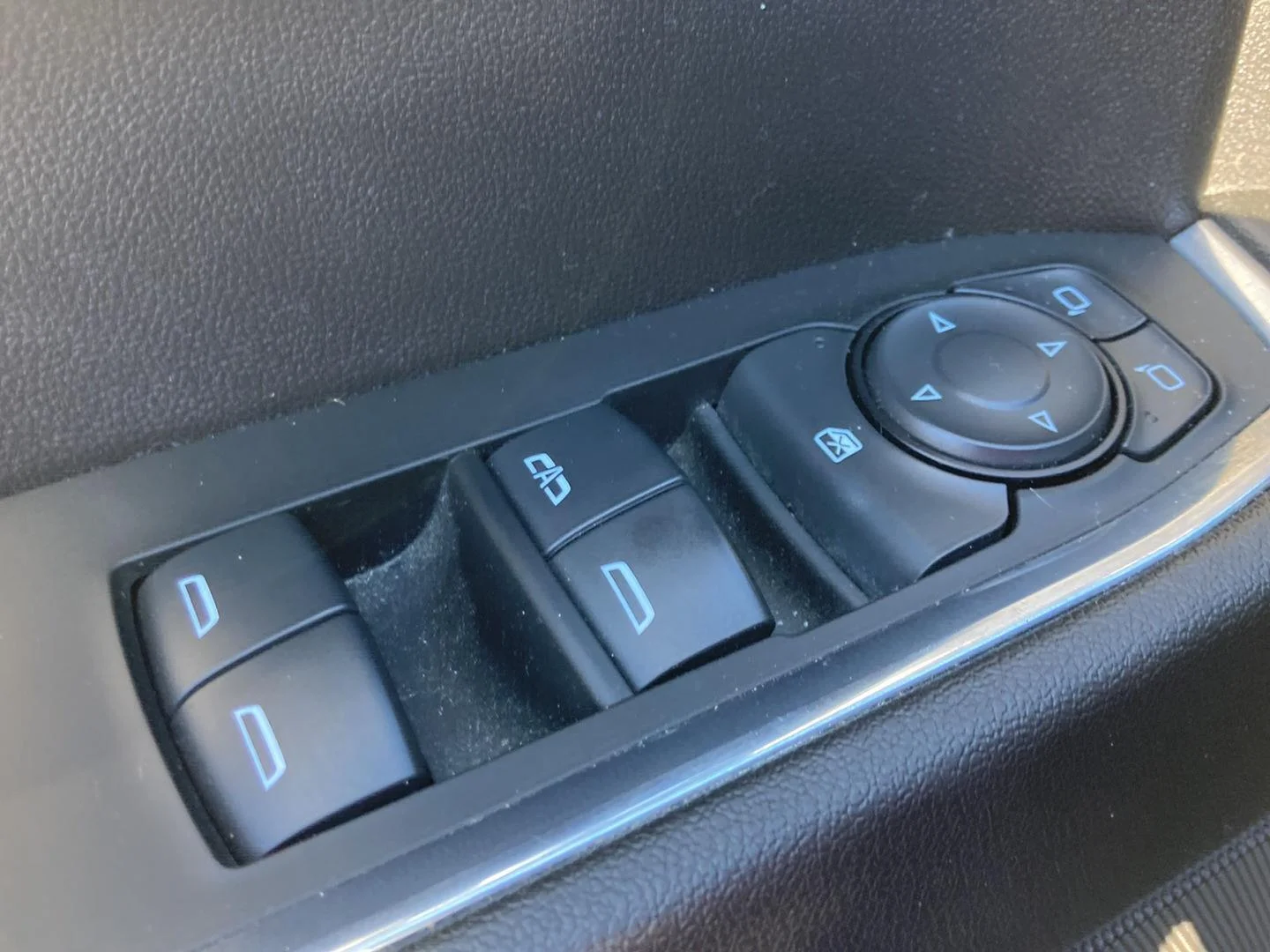 Used 2023 Black Chevrolet LT image 12