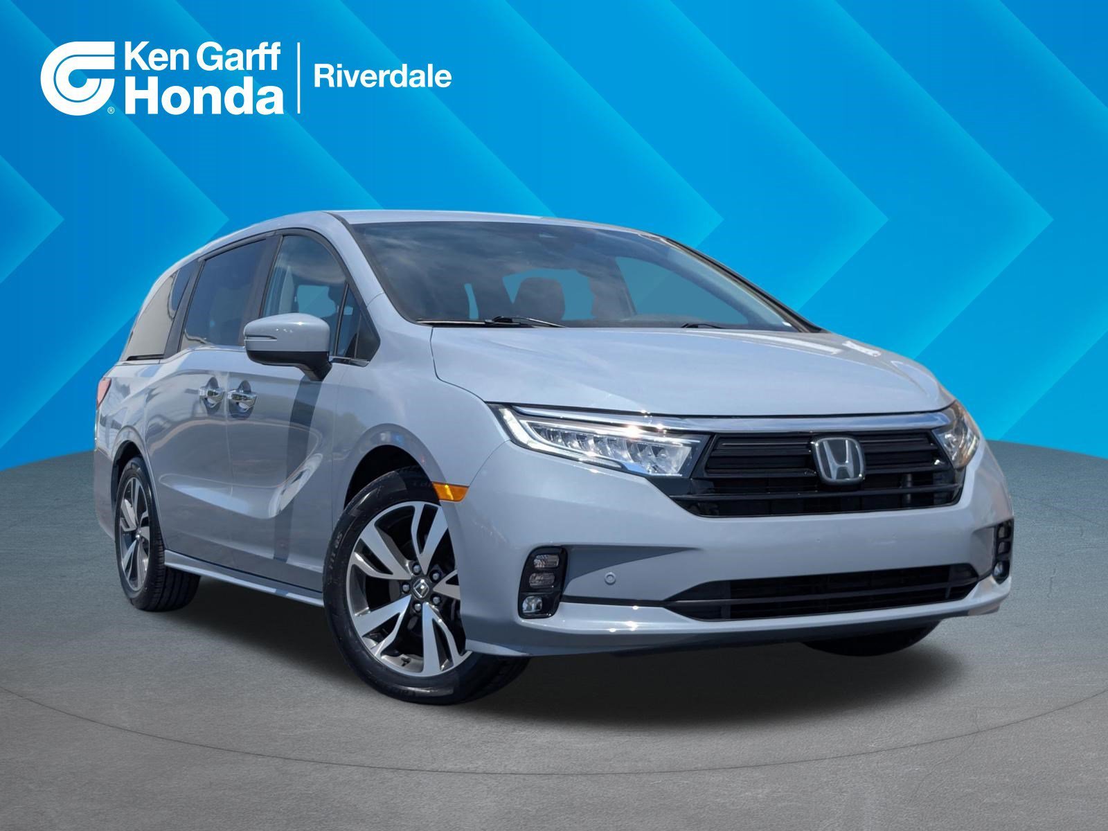 2023 Honda Odyssey Touring's photo
