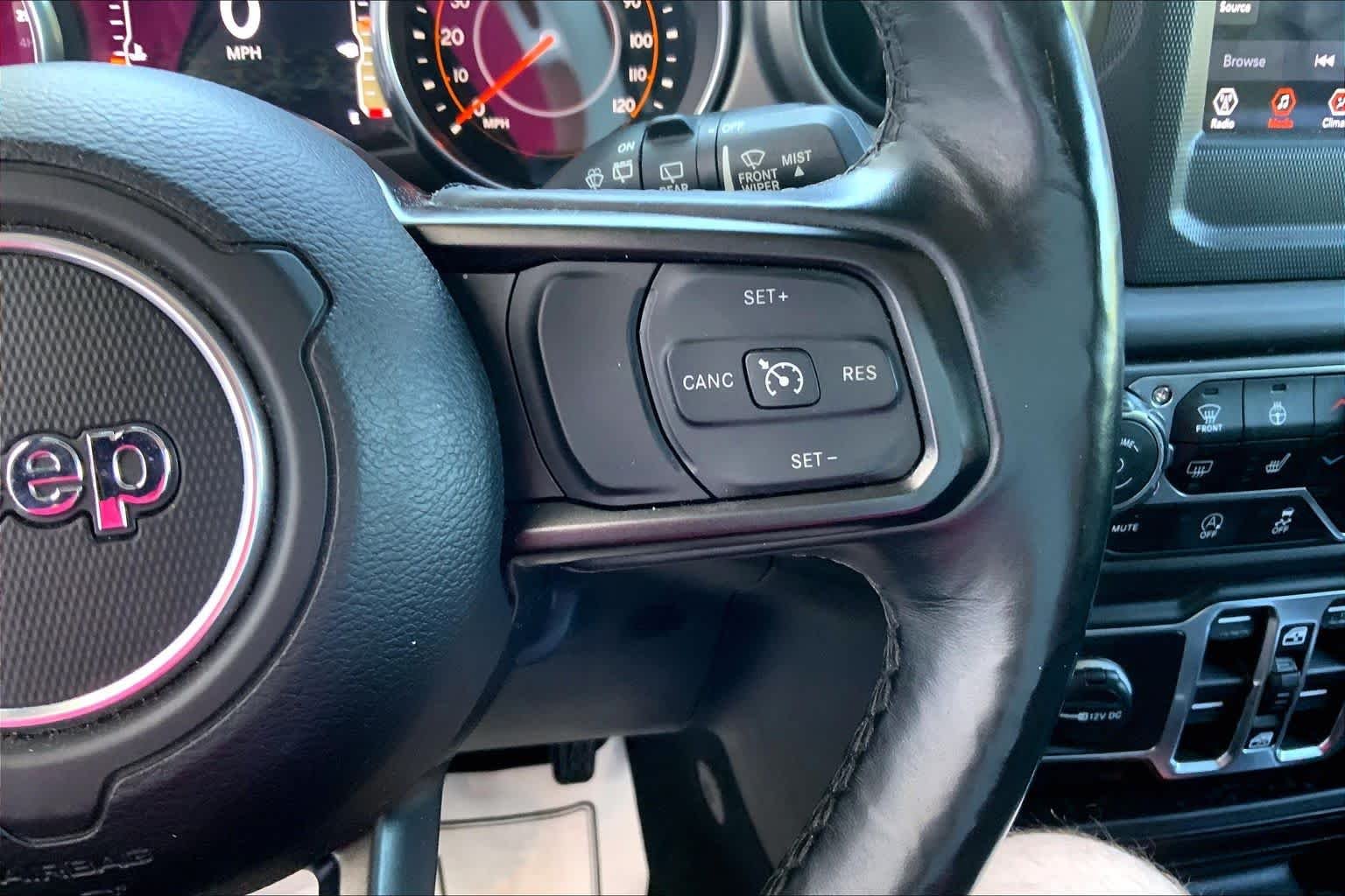 Used 2018 Granite Crystal Metallic Clearcoat Jeep Sport S image 24