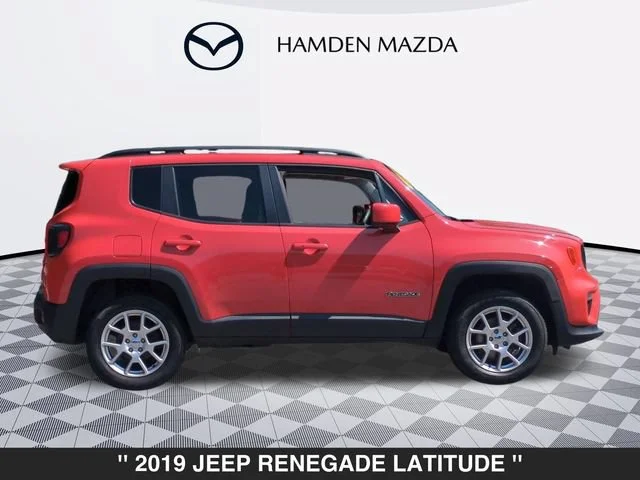 Used 2019 Orange Jeep Latitude 4x4 image 2
