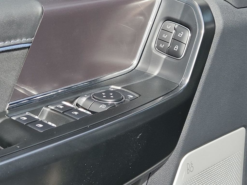 Used 2025 Blue Ford Platinum image 12