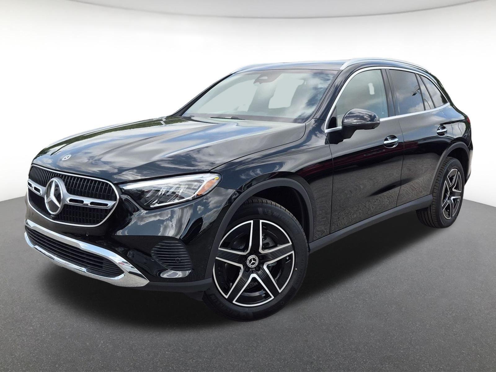 2026 Mercedes-Benz GLC Base
