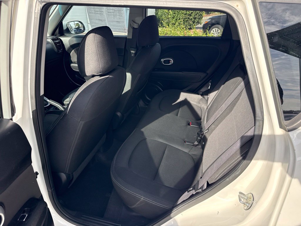 Used 2019 White Kia Plus image 14