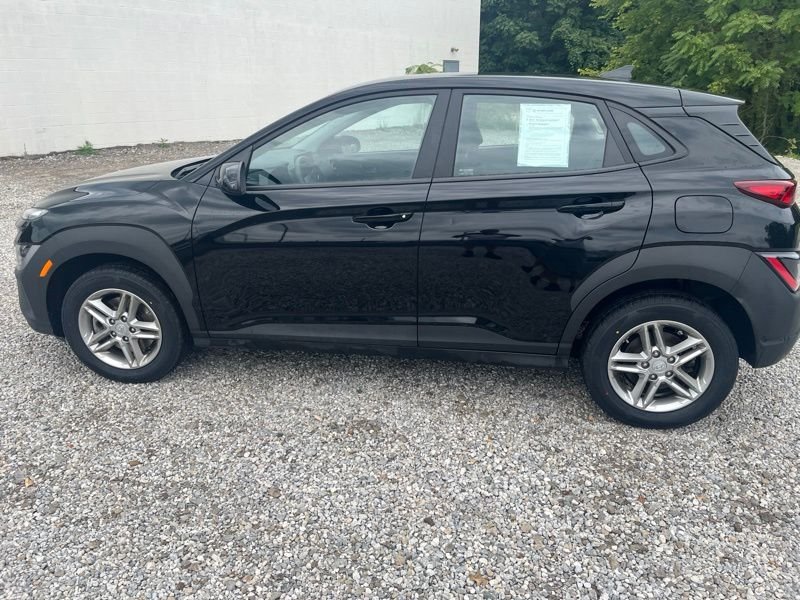 Certified Used 2023 Black Hyundai SE image 8
