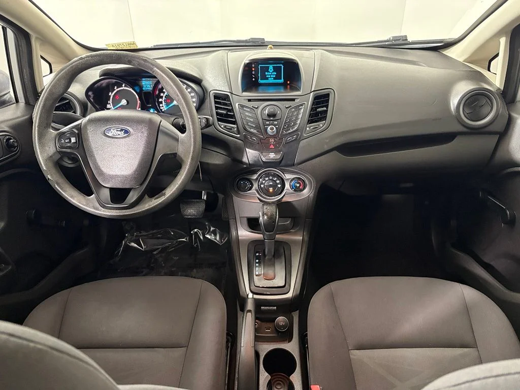 Used 2015 Silver Ford S image 25