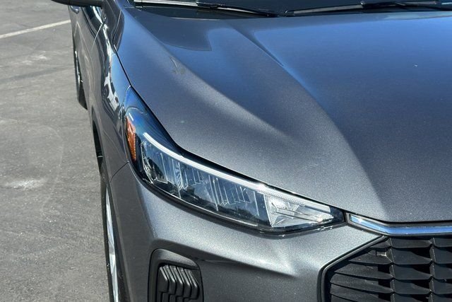 Used 2025 Gray Ford Active image 3