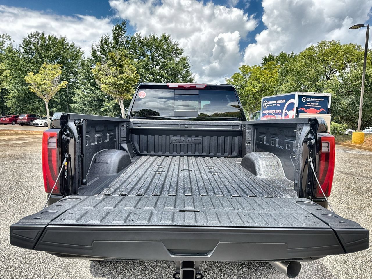 New 2026 Onyx Black GMC Denali Ultimate image 21