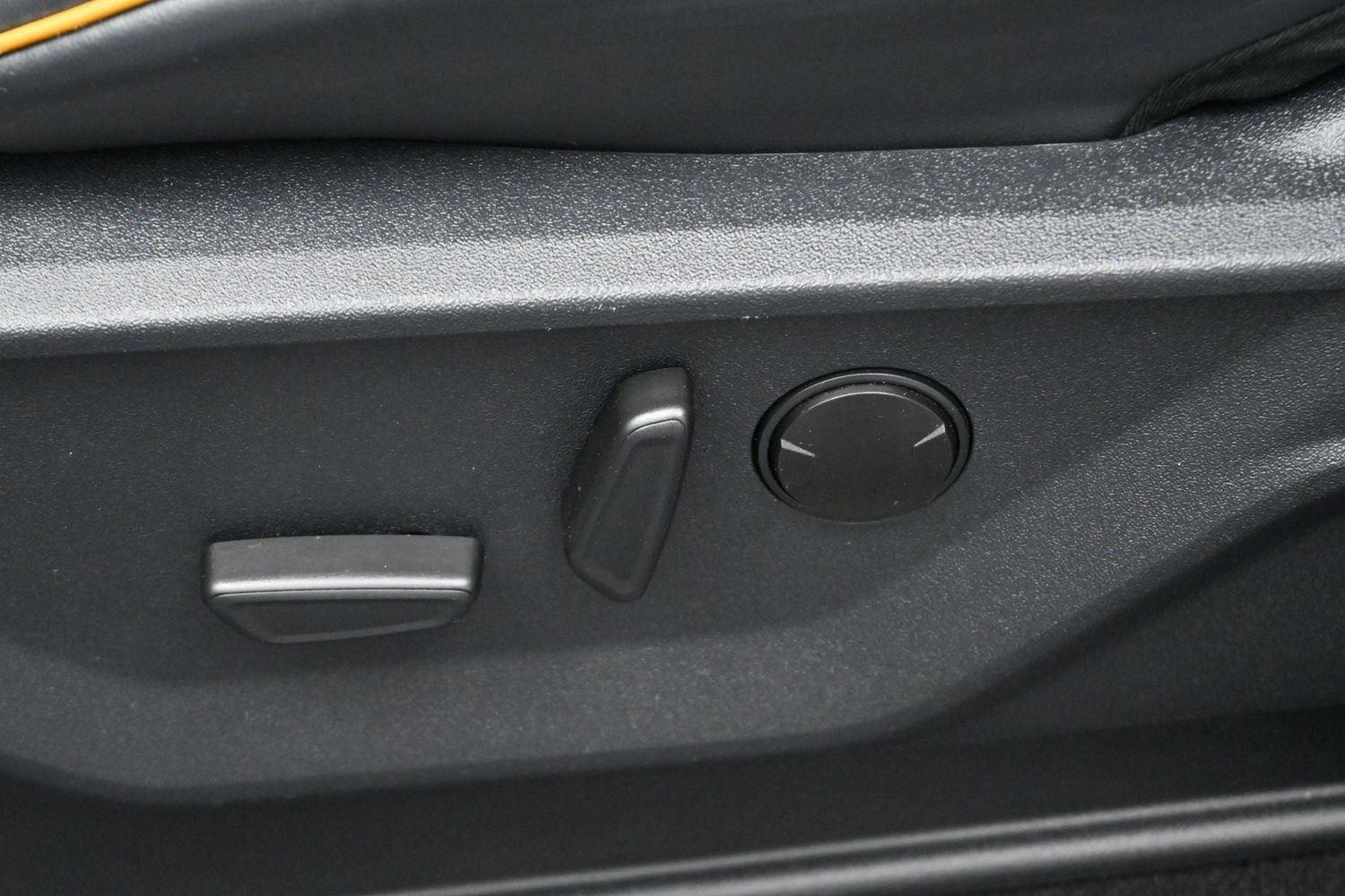 Used 2023 Iconic Silver Ford Tremor image 13