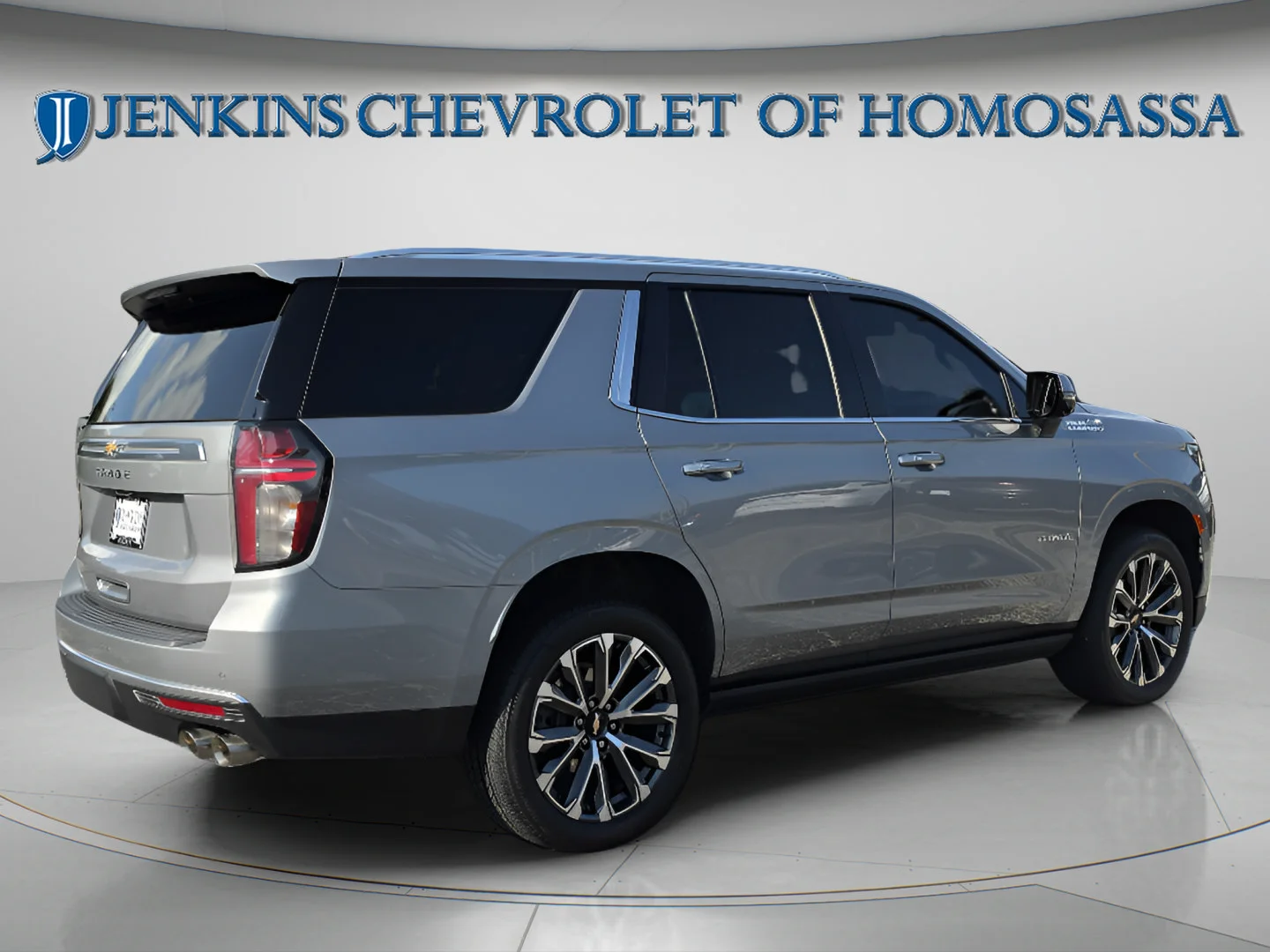 Used 2024 Sterling Gray Metallic Chevrolet High Country image 4
