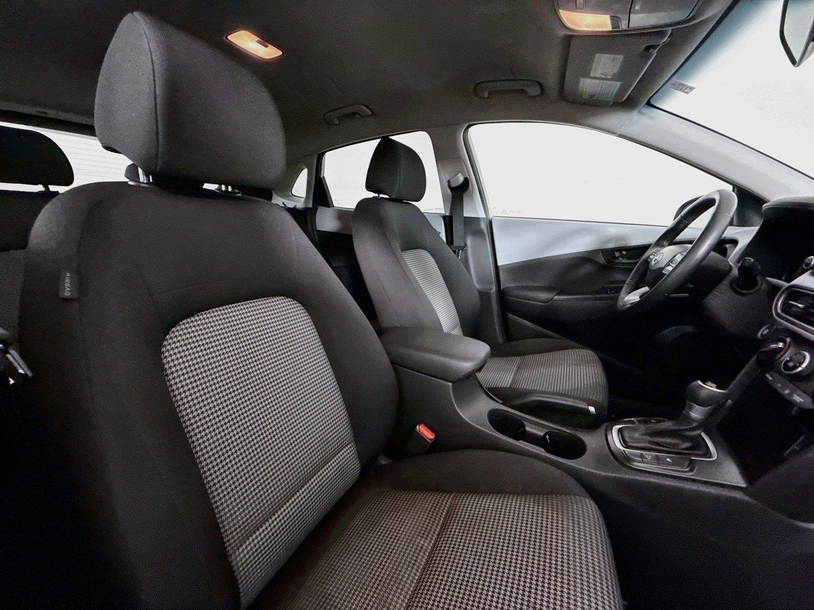 Used 2019 Chalk White Hyundai SEL image 36
