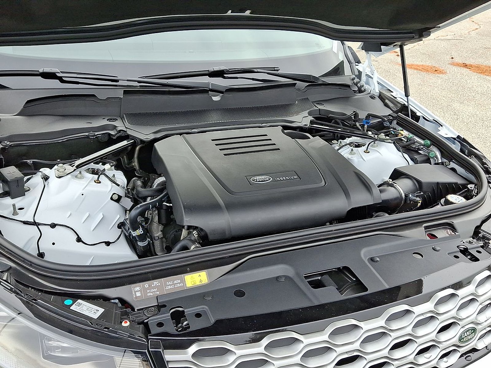 2025 Land Rover Discovery S - Photo 31