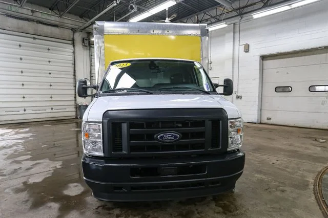 Used 2023 White Ford Base image 4